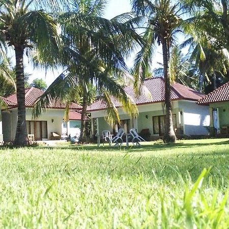 Pondok Siola Labuhan Pandan Exterior foto